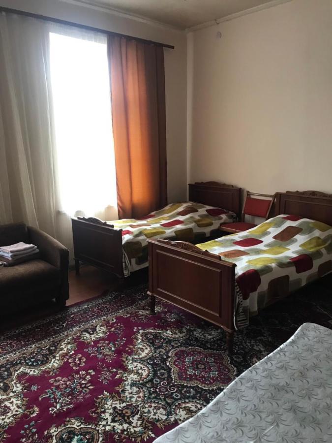 L&A Guest House Горис Экстерьер фото