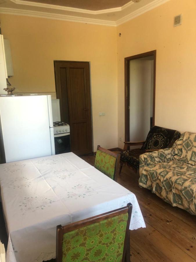L&A Guest House Горис Экстерьер фото