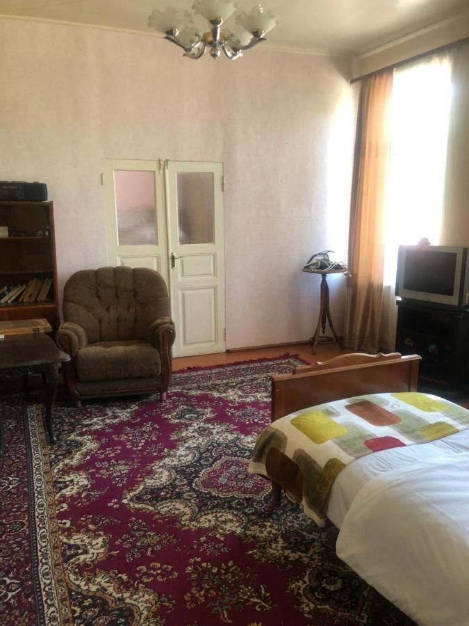 L&A Guest House Горис Экстерьер фото